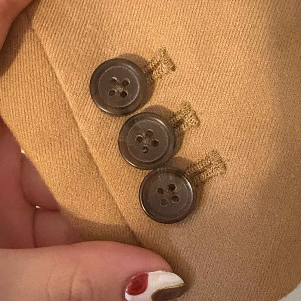 🩶 Banana Republic Tan Blazer - Picture 13 of 13